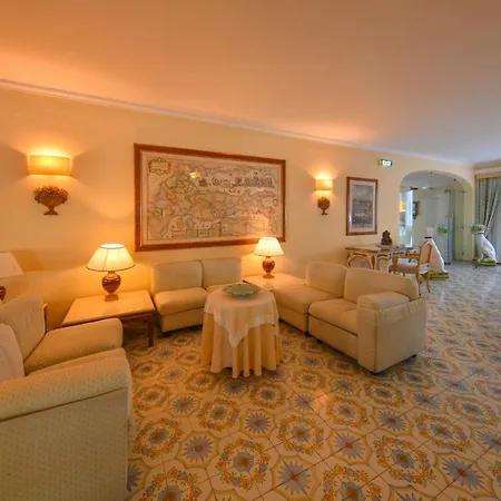 ホテル Grand Terme Di Augusto ラッコ・アメーノ