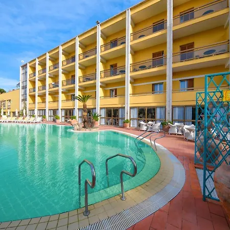 ホテル Grand Terme Di Augusto 5*
