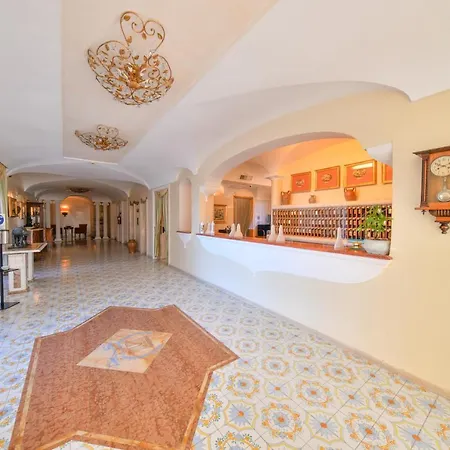 ホテル Grand Terme Di Augusto 5*