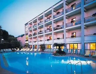 Grand Terme Di Augusto ホテル
