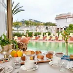 Grand Terme Di Augusto מלון 5*