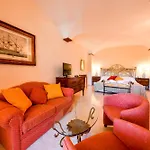 Grand Terme Di Augusto