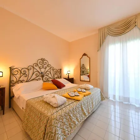 Grand Terme Di Augusto 5* Lacco Ameno (Isola d'Ischia)