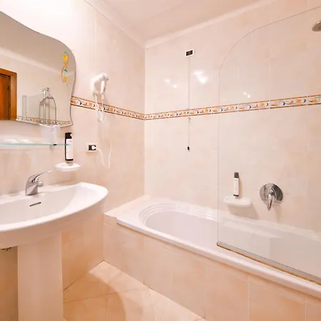 Grand Terme Di Augusto 5* Lacco Ameno (Isola d'Ischia)
