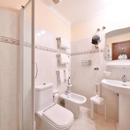 Hotel Grand Terme Di Augusto 5*