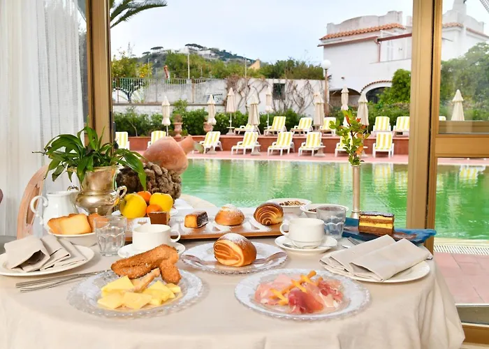 Grand Terme Di Augusto 라코아메노