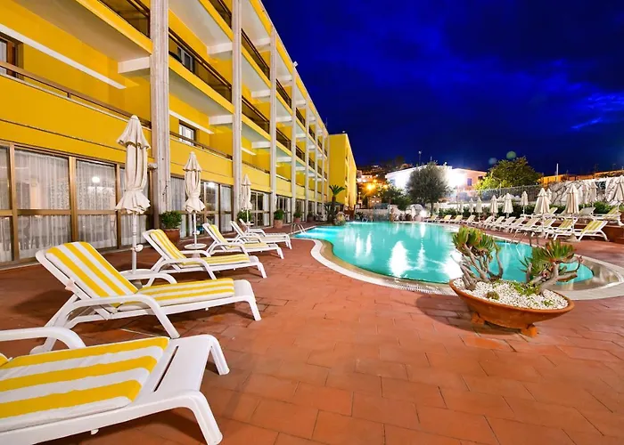 Grand Terme Di Augusto 호텔