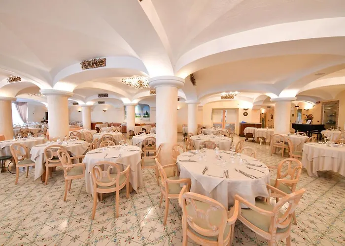 Grand Terme Di Augusto 5*