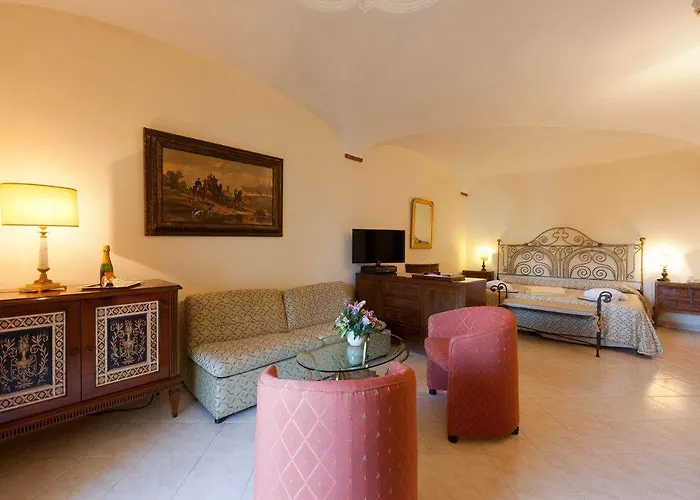 Grand Terme Di Augusto 호텔